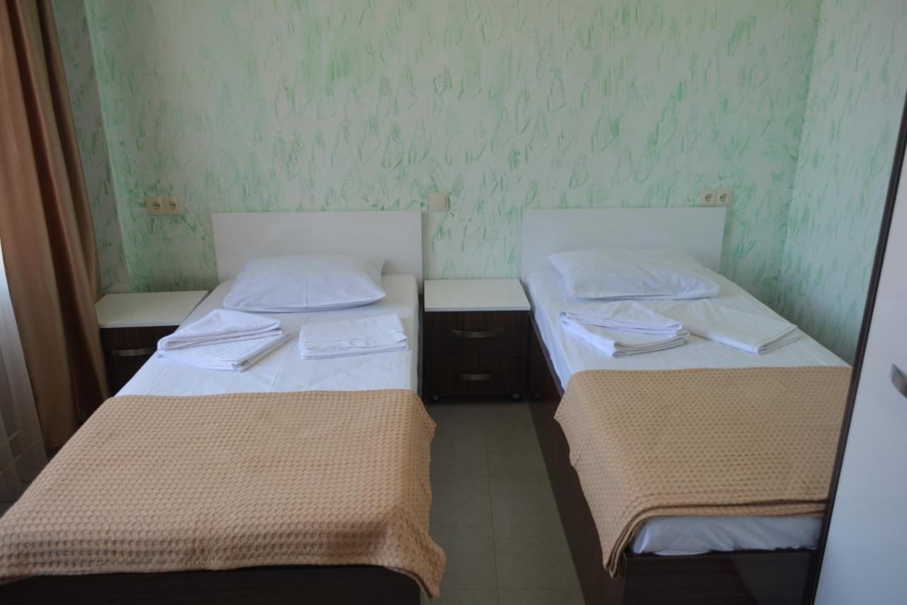 Hotel Niks Makhinjauri Exteriör bild