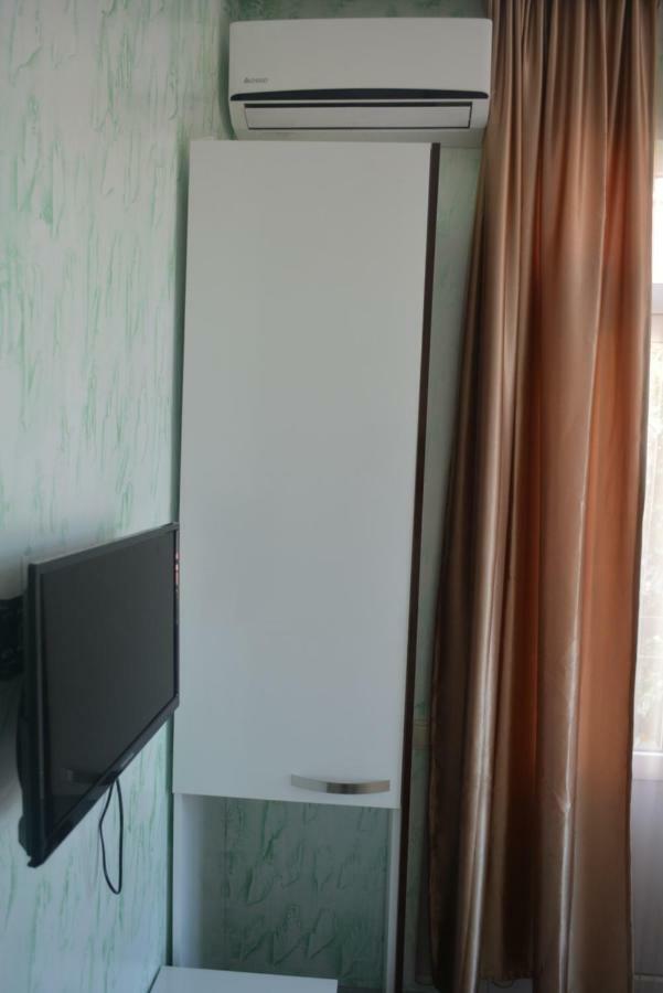 Hotel Niks Makhinjauri Exteriör bild